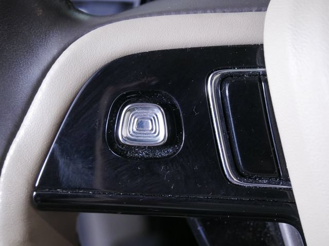 Used 2021 Lincoln Corsair AWD w/ Equipment Group 101A image 27