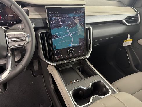 New 2026 GMC Acadia Elevation w/ Elevation Premium Package image 29