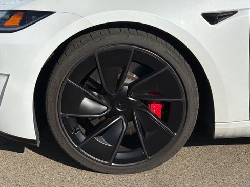 Used 2024 Tesla Model 3 Performance AWD/4WD image 13