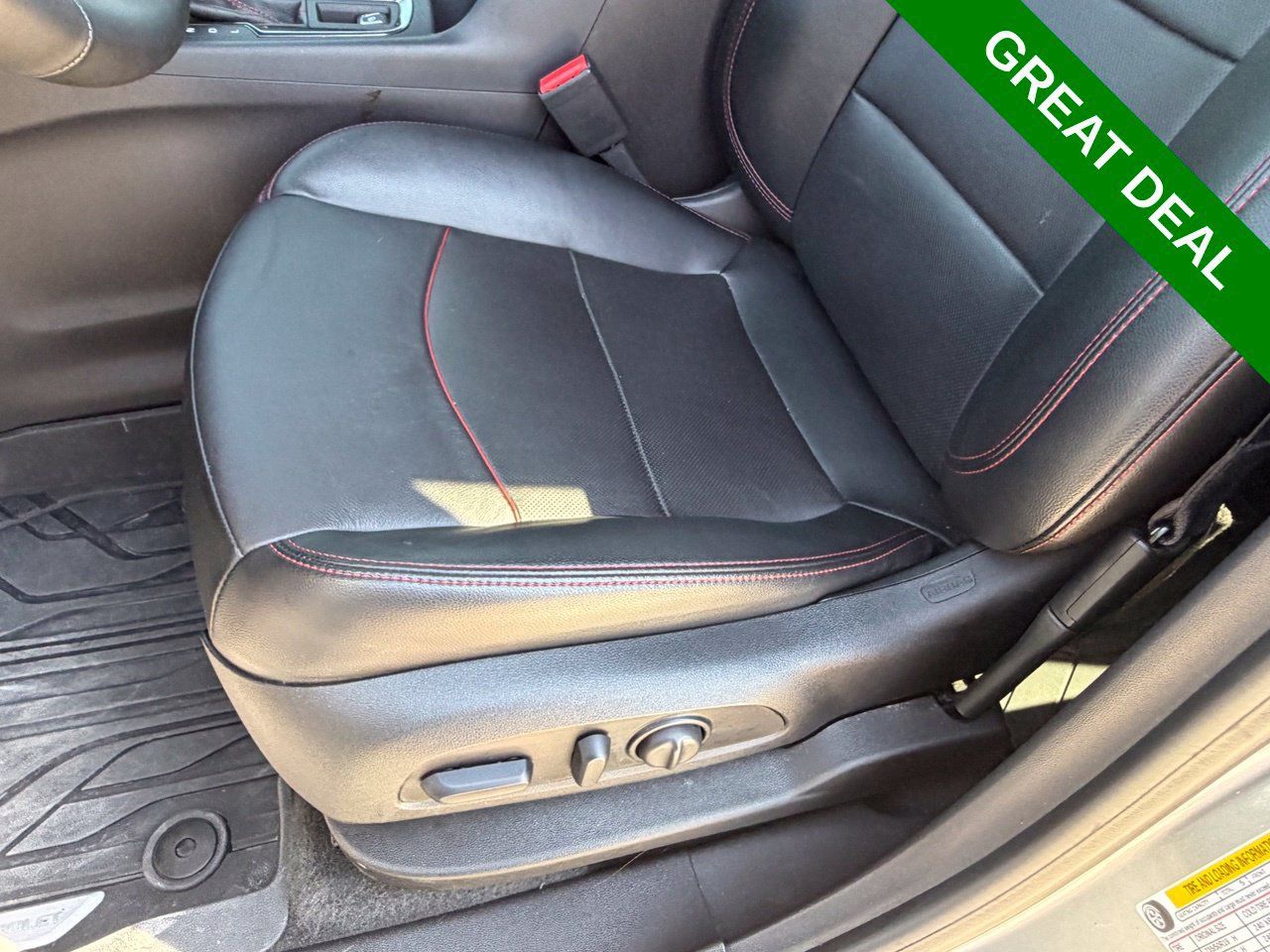 Used 2024 Chevrolet Equinox RS w/ RS Leather Package FWD image 34