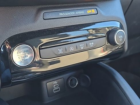 Used 2024 Ford Escape ST-Line w/ Tech Pack #1 image 38