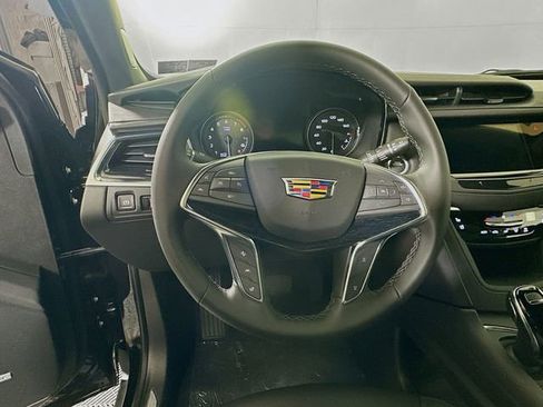 New 2026 Cadillac XT5 Premium Luxury w/ Driver Assist Package image 7