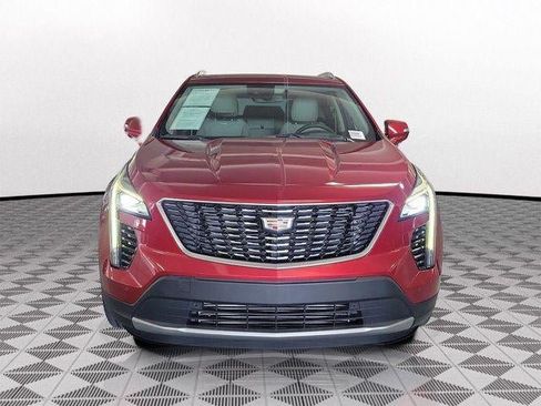 Certified 2022 Cadillac XT4 Premium Luxury w/ Technology Package FWD image 2