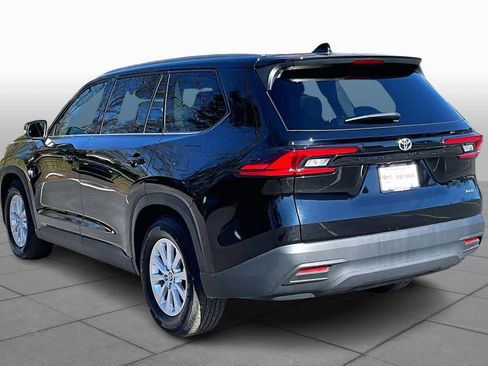 Certified 2025 Toyota Grand Highlander XLE image 11