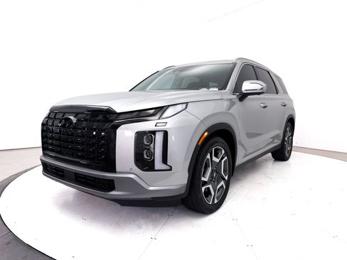 Used 2023 Hyundai Palisade Limited AWD/4WD image 18