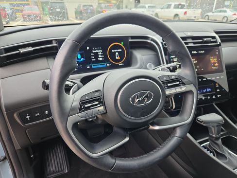 Used 2024 Hyundai Santa Cruz Limited AWD/4WD image 17