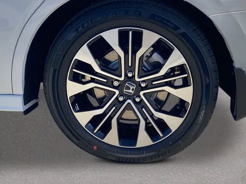 New 2026 Honda Odyssey Elite image 7