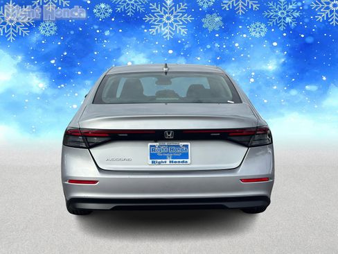 Used 2024 Honda Accord EX image 5