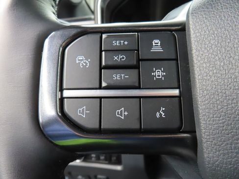 Used 2026 Ford F250 Platinum AWD/4WD image 70