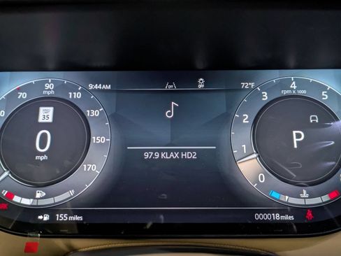 New 2026 Land Rover Range Rover Long Wheelbase SE AWD/4WD image 18