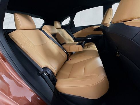 Certified 2025 Lexus RX 350 Premium image 28