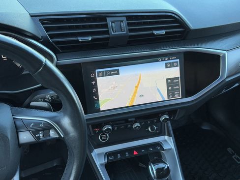 Used 2021 Audi Q3 2.0T Premium Plus w/ Premium Plus Package image 20