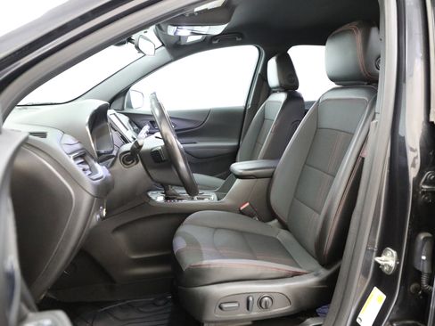 Used 2022 Chevrolet Equinox RS w/ LPO, Floor Liner Package image 8