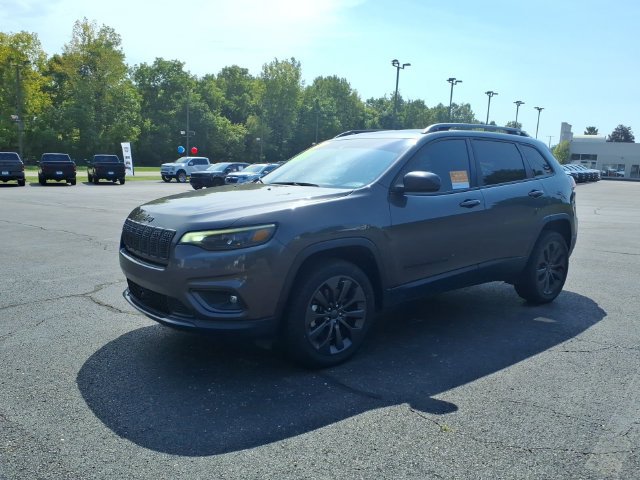 Certified 2021 Jeep Cherokee Latitude Lux 80th Anniv w/ Quick Order Package 2YU 80th AWD/4WD image 3
