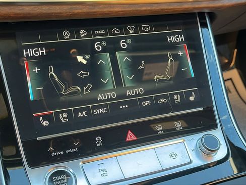 Used 2022 Audi Q7 3.0T Prestige image 19