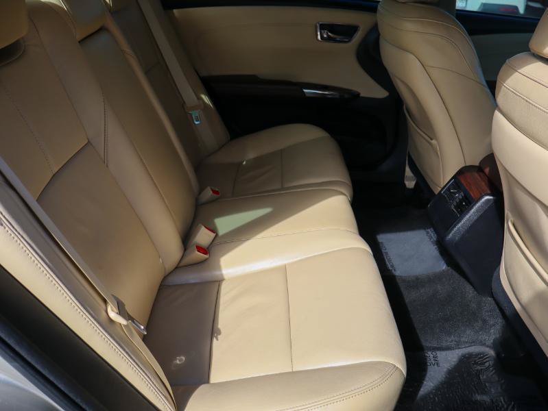 Used 2013 Toyota Avalon XLE Touring FWD image 13