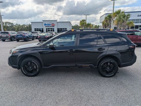 Used 2023 Subaru Outback Wilderness image 7