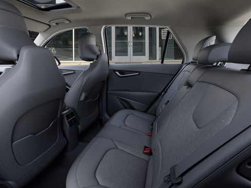 New 2026 Kia Niro SX image 18
