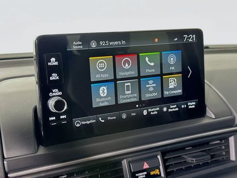 Used 2025 Honda Pilot Black Edition image 27