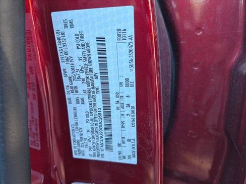 Used 2016 Ford Escape Titanium w/ Equipment Group 301A AWD/4WD image 18