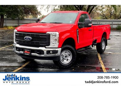 New 2026 Ford F250 XL w/ XL Off-Road Package