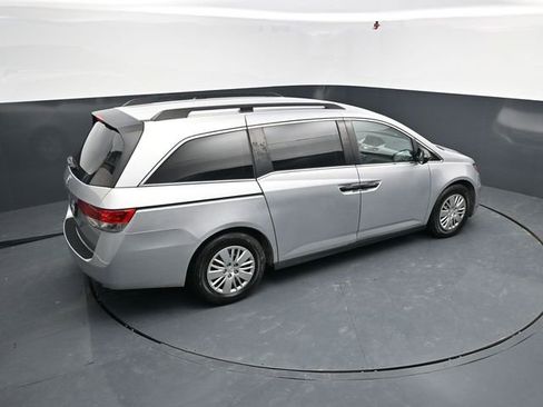 Used 2015 Honda Odyssey LX image 45