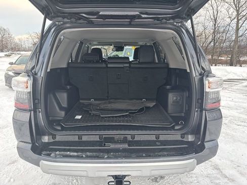 Certified 2022 Toyota 4Runner TRD Off-Road Premium image 17