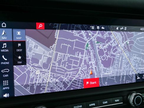 Certified 2021 Porsche Macan S AWD/4WD image 16