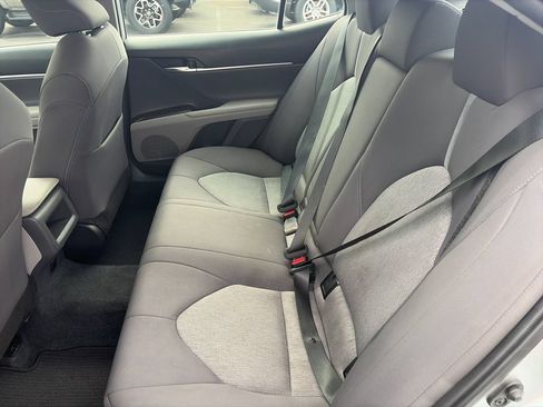 Used 2022 Toyota Camry LE FWD image 30