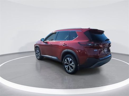 Used 2021 Nissan Rogue SV w/ Premium Package image 6
