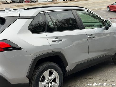 Used 2019 Toyota RAV4 XLE w/ Convenience Package image 40