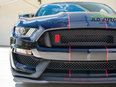 Used 2019 Ford Mustang Shelby GT350R w/ GT350R Equipment Group 920A RWD image 29