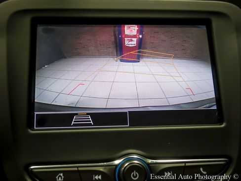 Used 2023 Chevrolet Equinox LT AWD/4WD image 19