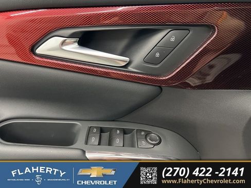 Used 2026 Chevrolet Traverse Z71 w/ Driver Confidence Package image 23