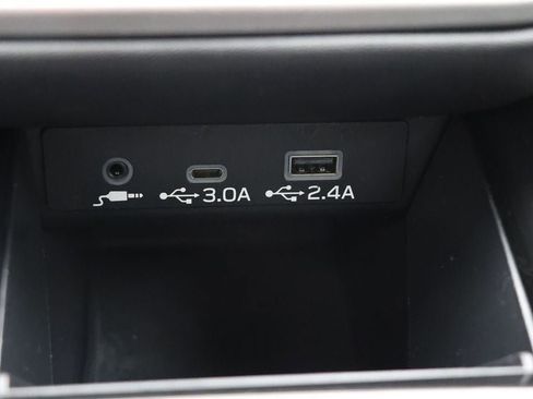 Used 2024 Subaru Outback Premium AWD/4WD image 23