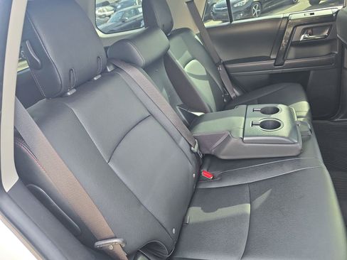 Used 2022 Toyota 4Runner TRD Off-Road Premium image 11