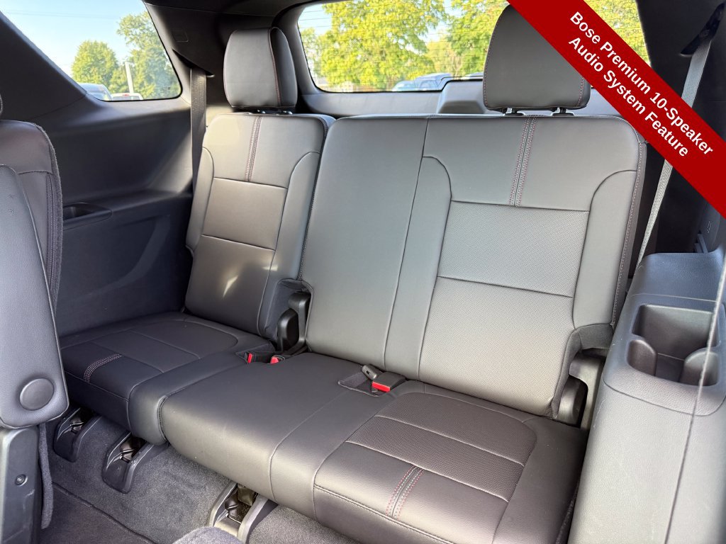 Used 2023 Chevrolet Traverse RS AWD/4WD image 36