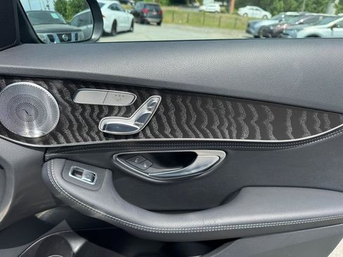 Used 2015 Mercedes-Benz C 300 4MATIC Sedan image 27