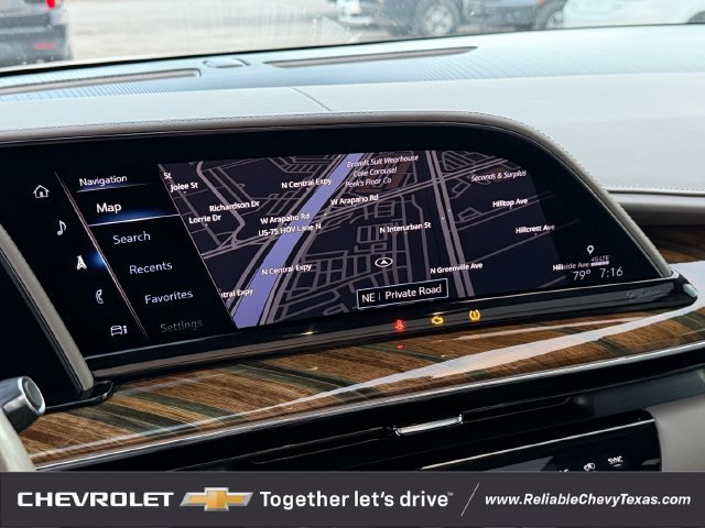 Used 2021 Cadillac Escalade Premium Luxury Platinum AWD/4WD image 23