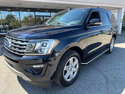 Used 2021 Ford Expedition XLT AWD/4WD image 9
