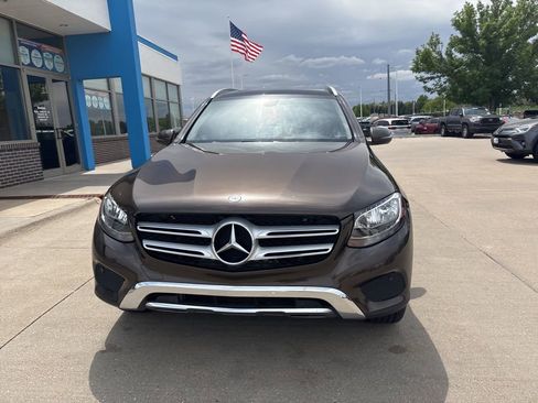 Used 2016 Mercedes-Benz GLC 300 4MATIC image 2