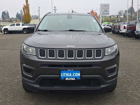 Used 2020 Jeep Compass Sport w/ Cold Weather Group image 8
