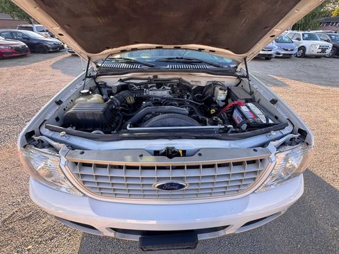 Used 2005 Ford Explorer Eddie Bauer AWD/4WD image 36
