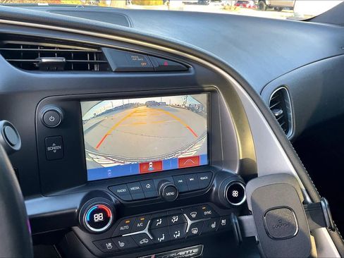 Used 2018 Chevrolet Corvette Stingray Coupe w/ 2LT Preferred Equipment Group image 21