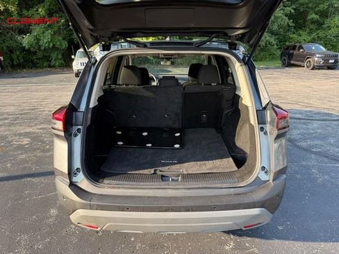 Used 2023 Nissan Rogue S AWD/4WD image 7