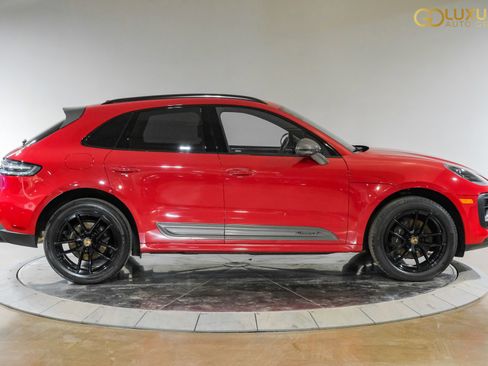 Used 2023 Porsche Macan Turbo AWD/4WD image 9