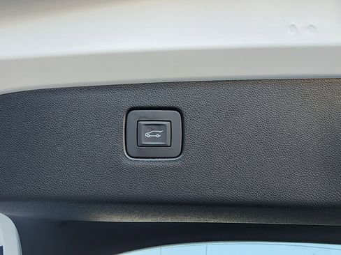 New 2026 Buick Envista Sport Touring image 45