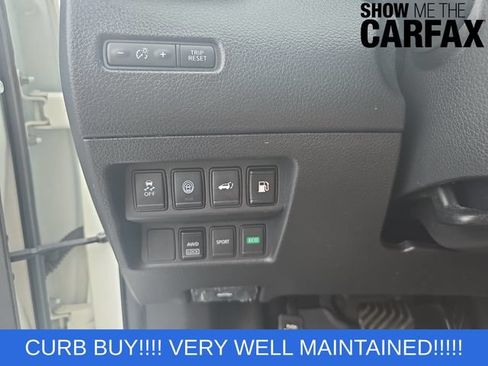 Used 2019 Nissan Rogue SV AWD/4WD image 27