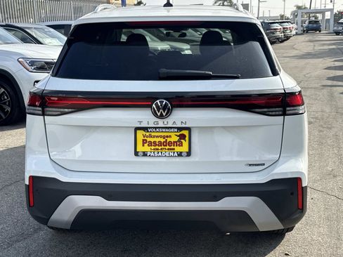 New 2026 Volkswagen Tiguan S image 4