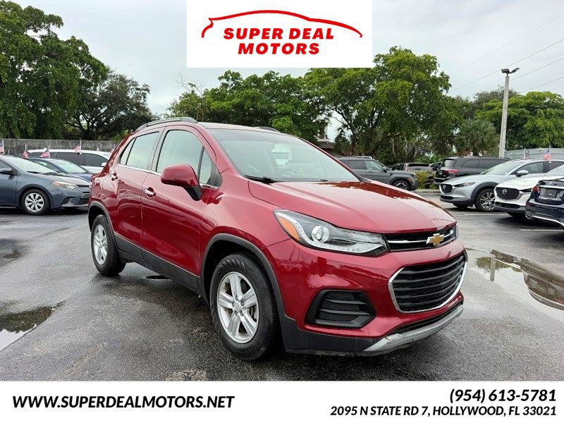 Used 2020 Chevrolet Trax LT w/ LT Convenience Package FWD image 1